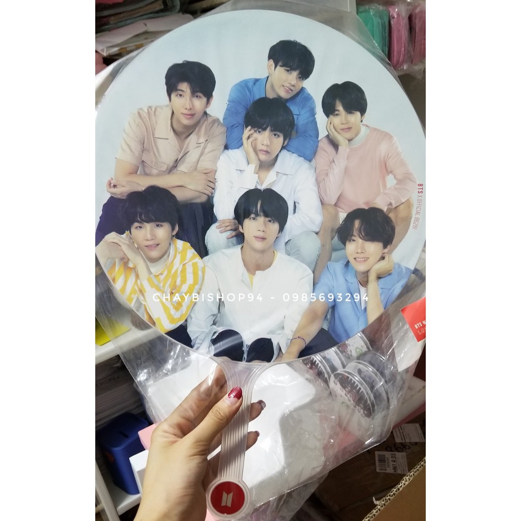 Image Picket BTS World Tour (quạt BTS size lớn)