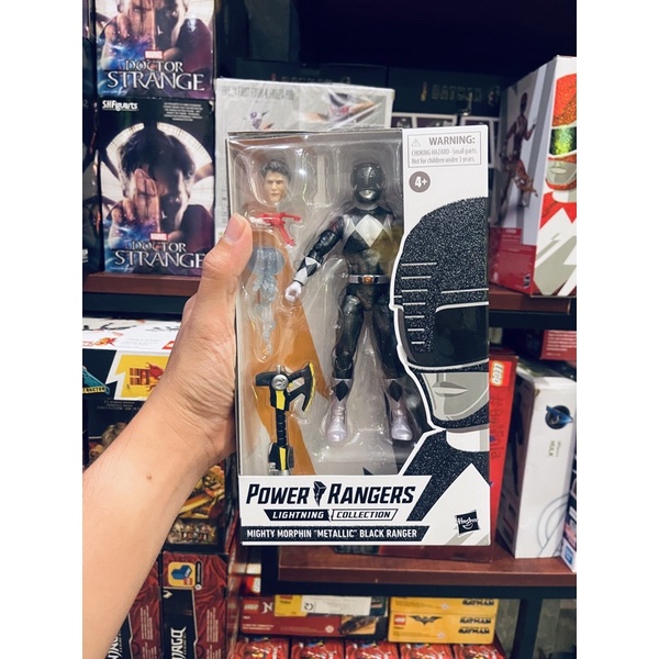 Mô hình Hasbro chính hãng - Mighty Morphin Black Ranger phiên bản Metallic