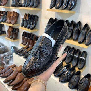 { VIDEO } GIÀY LƯỜI NAM IN CÁ SẤU BĂNG CHUÔNG - GIẦY DA BÒ 100% DẬP VÂN CÁ SẤU, ĐẾ CAO SU ( Bảo hành 12 tháng - có hộp )