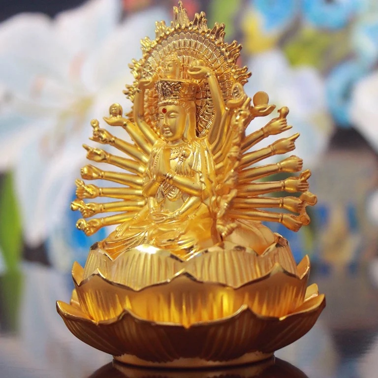 Tượng bà phật quan âm nghìn tay rang trí nhà cửa, taplo ô tô