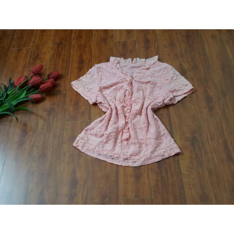 ÁO REN CỔ BÈO