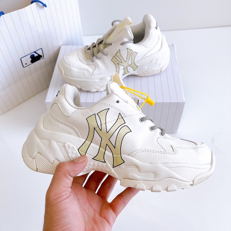 [Freeship- Bảo Hành 1 Năm ] Giày 𝒎𝒍𝒃 la,𝒎𝒍𝒃 ny vàng, 𝒎𝒍𝒃 boston mới Chữ in 3d Đế độn nam nữ Hot Trend 2021  Full box | BigBuy360 - bigbuy360.vn