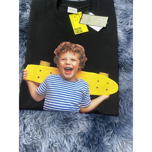 [Ảnh Thật&amp; video] Áo thun ADLV nam nữ in hình bé cầm ván chất liệu cotton cao cấp