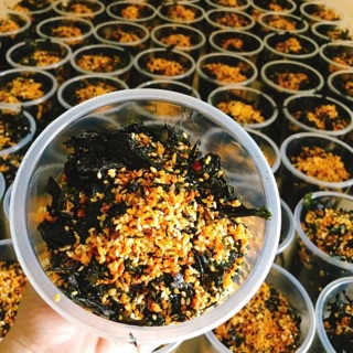 1 kg Rong biển cháy tỏi mè