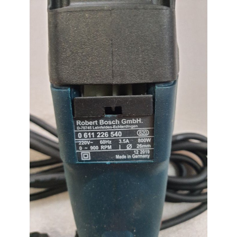 Máy khoan 2-26 DRE hộp lớn dùng để khoan bê tông , tường , gỗ , sắt