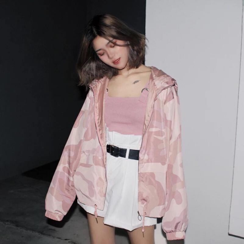 Áo gió khoác dù FOREVER 21 tay dài có nón hoạ tiết rằn ri màu hồng