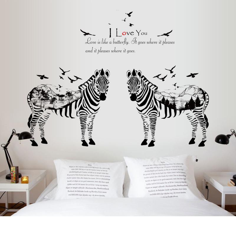 Decal dán tường nghệ thuật 2 chú ngựa vằn i love you