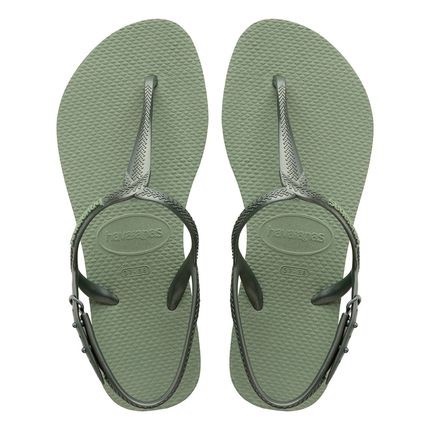 HVN  twish  link chỉ bán sandanl không kèm charm , charm mua link khác ạ