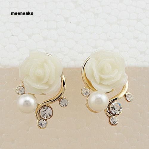 Khuyên tai hoa hồng đính đá phong cách Hàn Quốc thanh lịch dành cho nữ