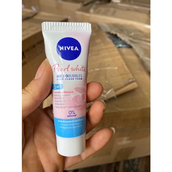 Lăn nách Trắng Da 12ml Nam Nữ