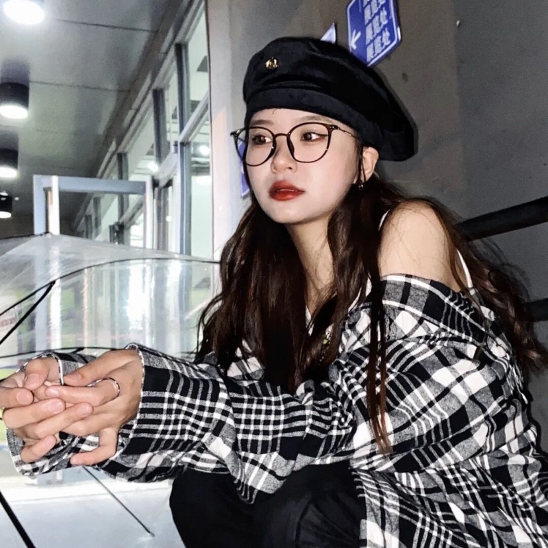 Mắt Kính Gọng Tròn Chống Ánh Sáng Xanh Thời Trang