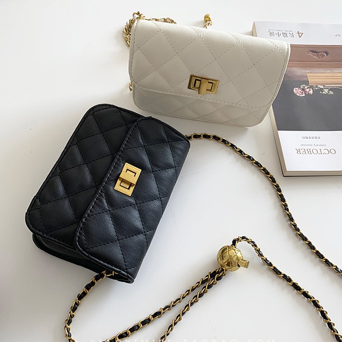 Túi xách đeo chéo dây xích hợp thời trang cho nữ | BigBuy360 - bigbuy360.vn