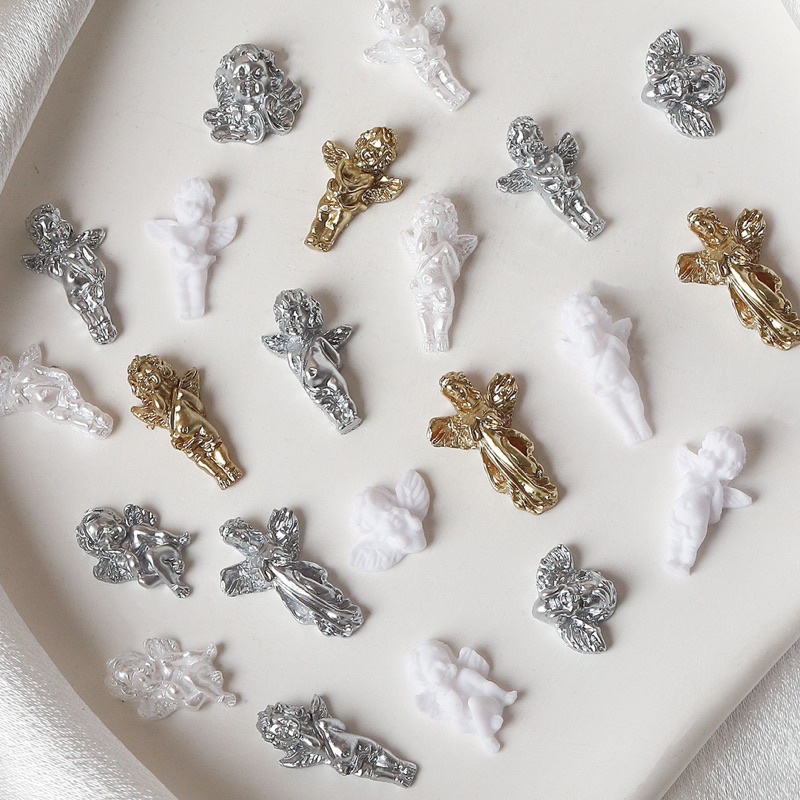 Charm thiên thần trang trí móng mới