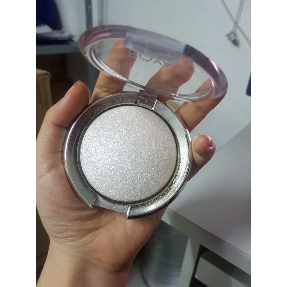 Phấn Highlight Lấp Lánh RÒYAL MAKE UP Earth Moon White Ice 9g