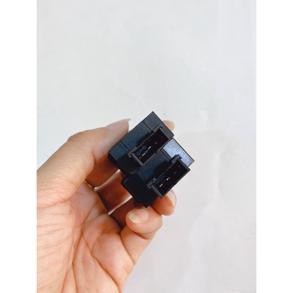 Nút công tắc xi nhan tích hợp hazard giắc 3 dây lắp thông dụng xe máy