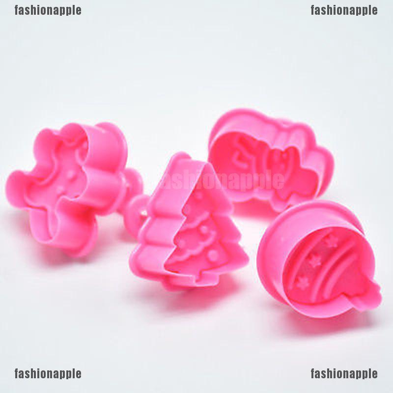 Bộ 4 khuôn làm bánh phong cách Giáng sinh đáng yêu