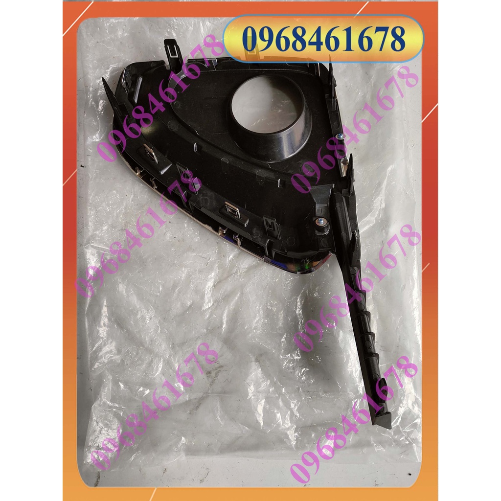 Ốp đèn gầm Fortuner 18-21