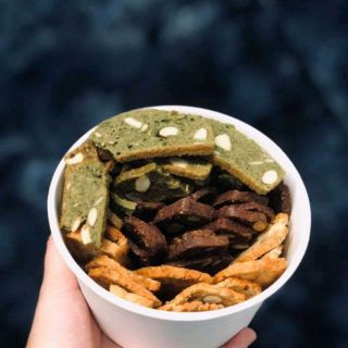 Bánh Biscotti nguyên cám 🍪 ăn kiêng🌰 mix 3 vị: matcha, cacao, vani 100g