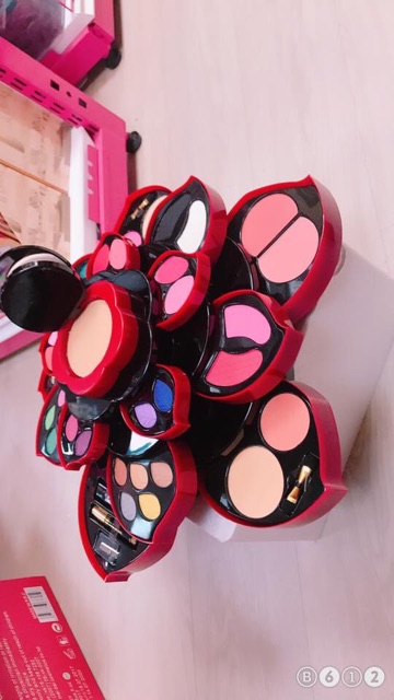 Freeship 99k TQ_Bảng make up chuyên nghiệp | BigBuy360 - bigbuy360.vn