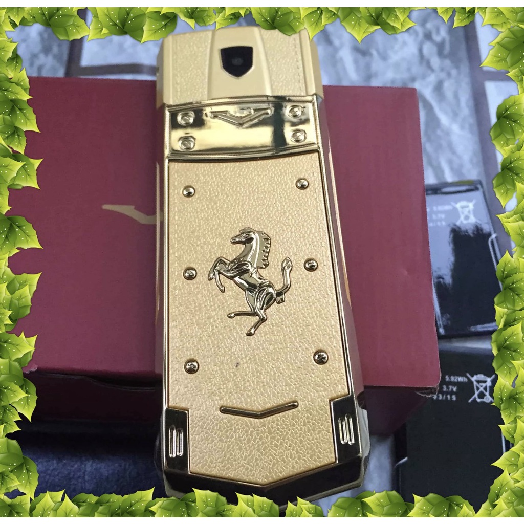 Siêu Sốc - Điện thoại  vê..tu  A8 sang trọng tặng pin và bao da