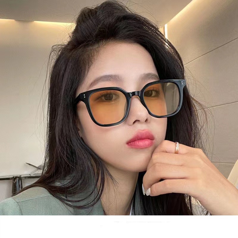 Kính Mát Gọng Đen Chống Tia UV Phong Cách retro Cho Nữ