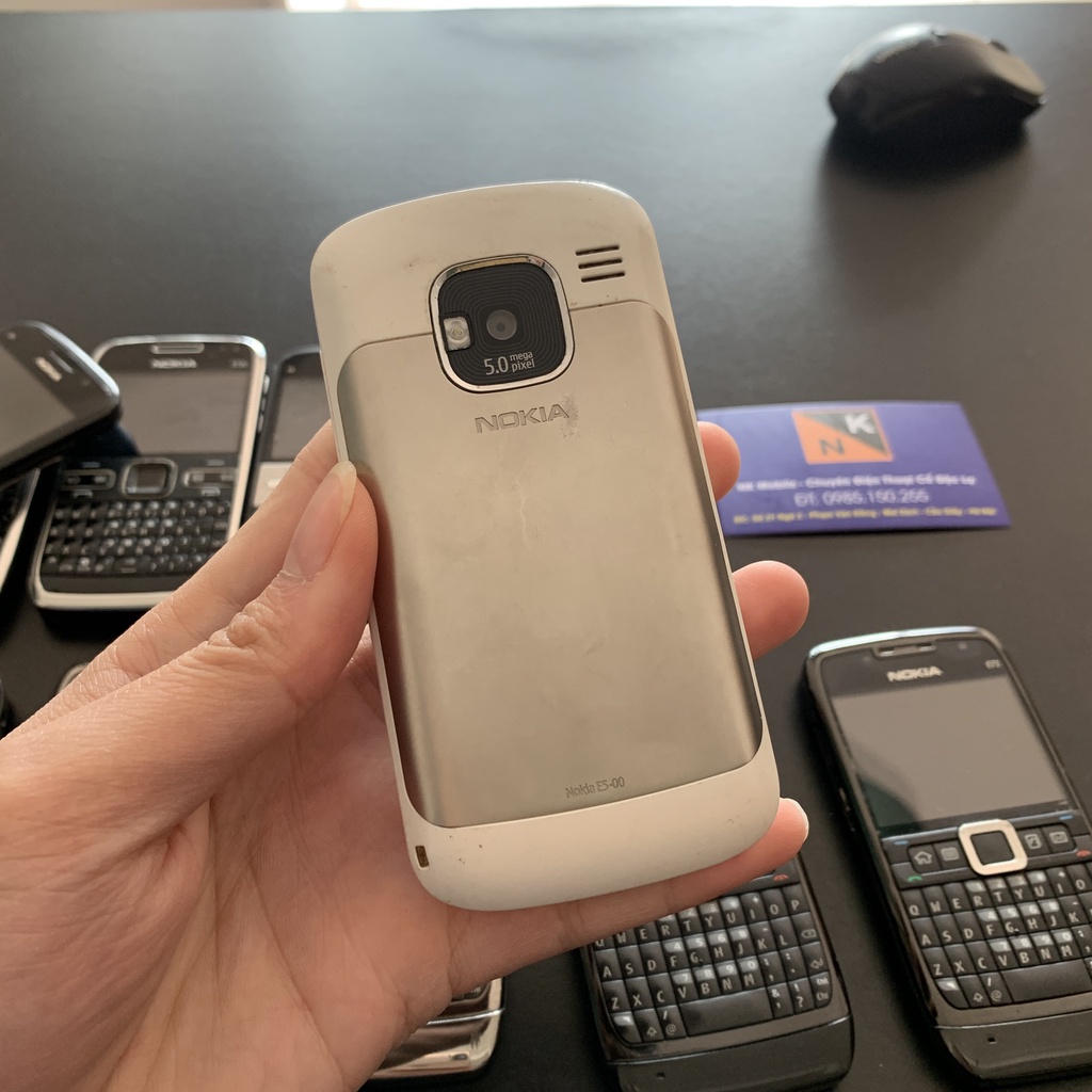 Điện thoại sưu tầm E5-00 cũ zin nguyên bản