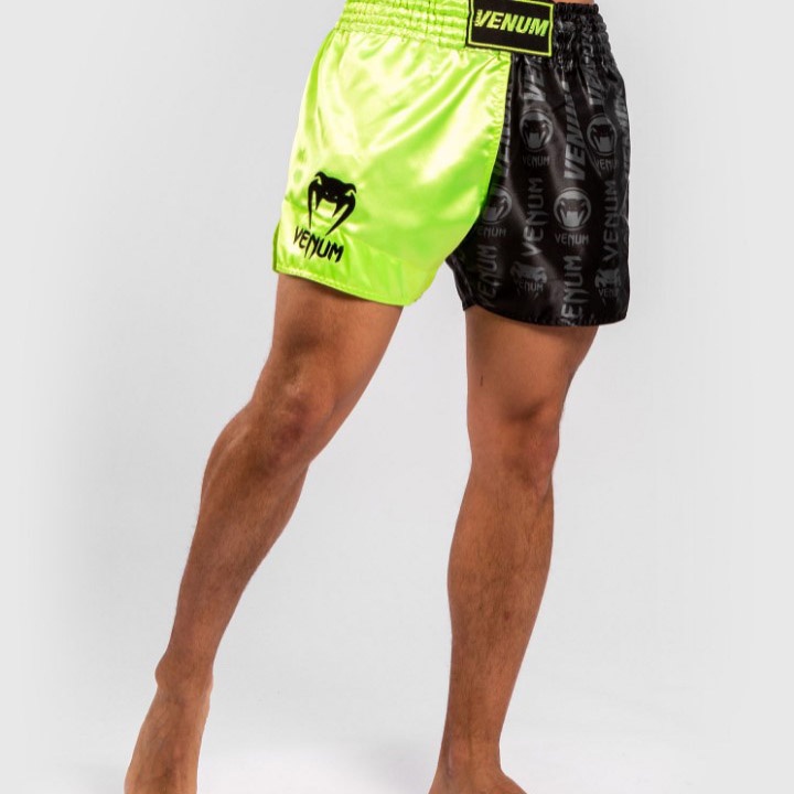 Quần Muay Thai Venum Logos - Black/Green