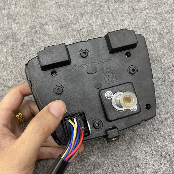 Đồng Hồ Điện Tử Uma Dream