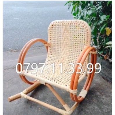 Ghế mây bập bênh trẻ em