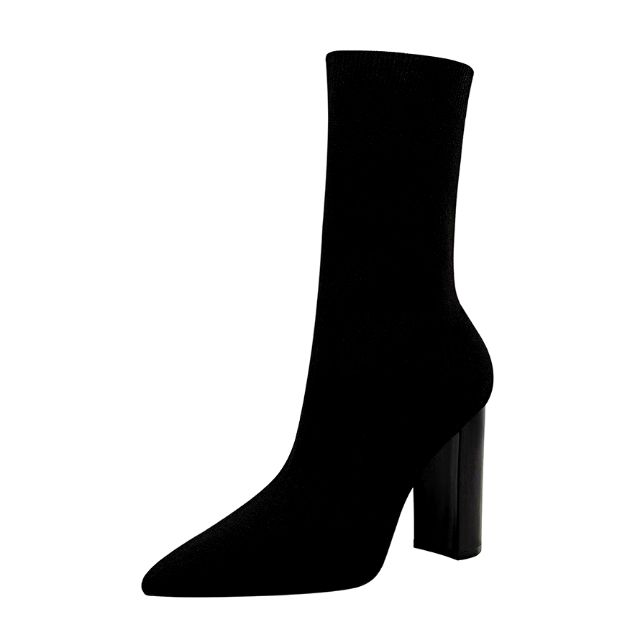 Boot chất thun co giãn 4 chiều, hàng có sẵn 2 màu đen, nude, full size 35-39, gót trụ cao 9cm lên chân đẹp xuất sắc.