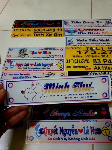 BẢNG SỐ XE MICA IN THEO YÊU CẦU
