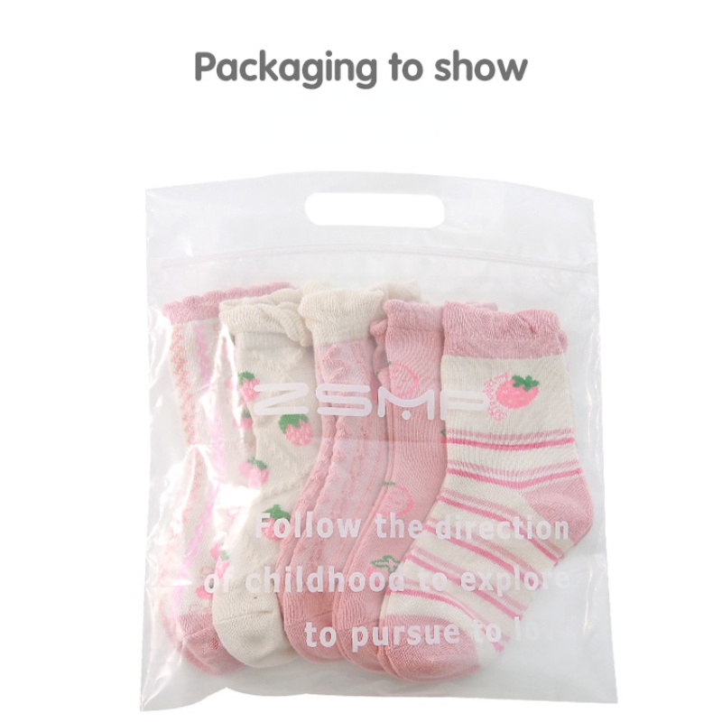 Set 5 đôi tất KOKOROCARE MSW-41 cotton họa tiết dâu tây xinh xắn cho bé 1-8 tuổi