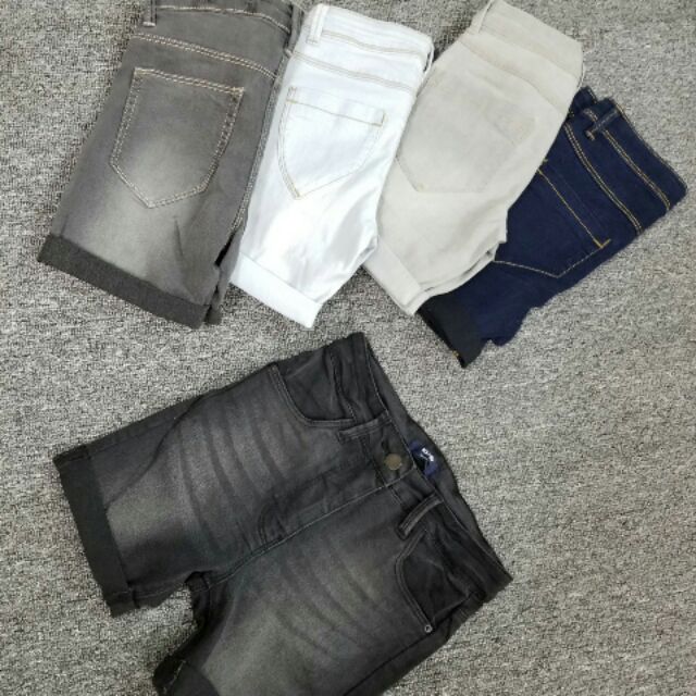 short jean kiabi bé trai