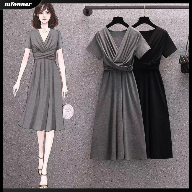 Đầm Tay Ngắn Cổ Chữ V Màu Sắc Đơn Giản Thiết Kế Xếp Ly Kích Thước Lớn Cho Nữ