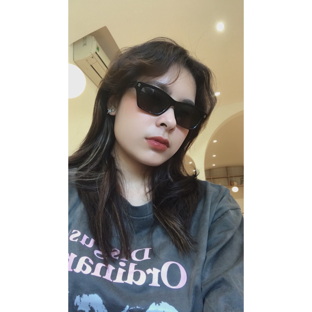 Kính mát Burberry Kennedy mắt đen, viền đen BE4357 300187 Black