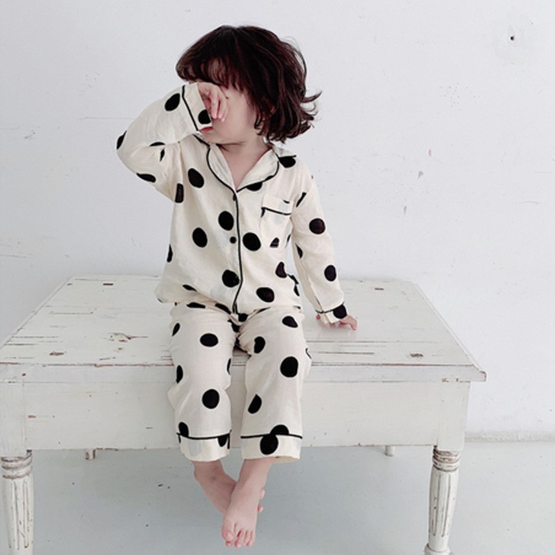 Bộ đồ ngủ in họa tiết chấm bi xinh xắn đáng yêu dành cho trẻ em