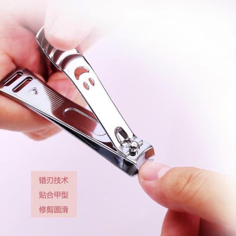 Bộ bấm móng tay 12 chi tiết, nhỏ gọn