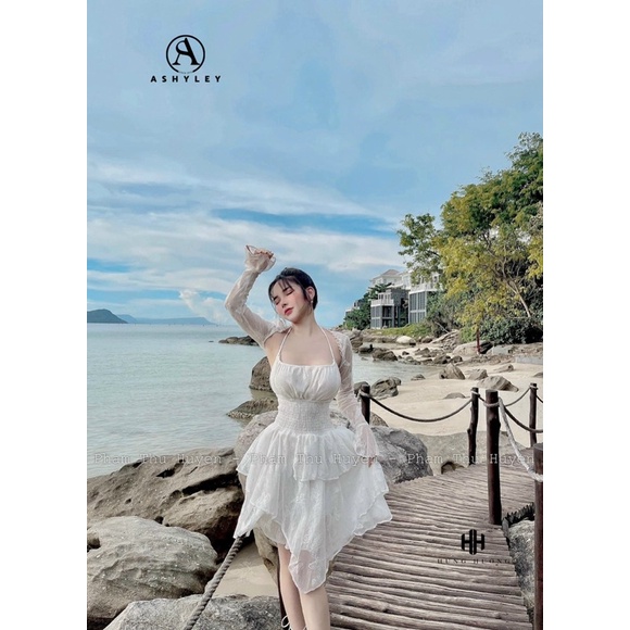 VÁY REN lệch tầng và ÁO KHOÁC REN