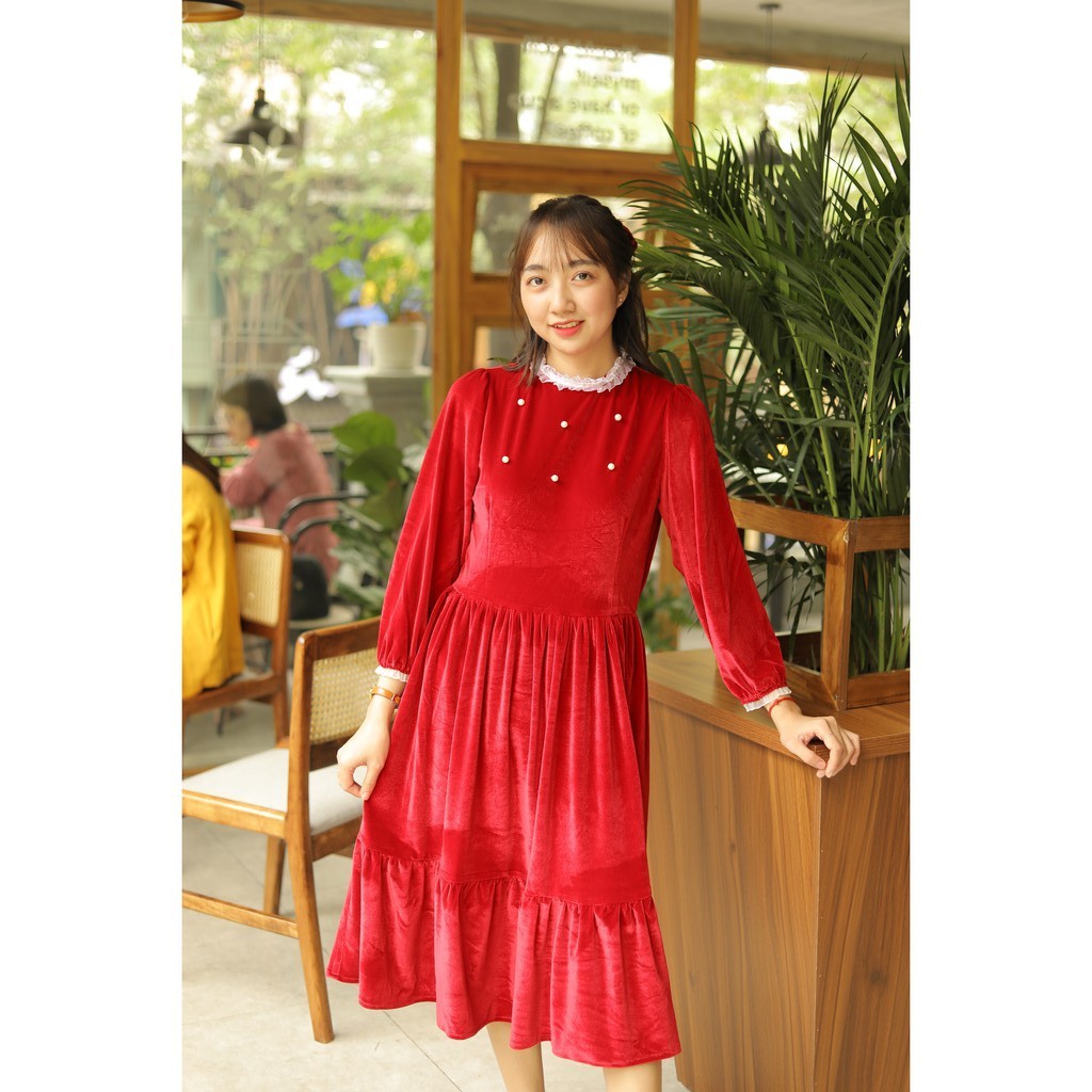 Váy nhung baby viền ren phối cúc ngọc