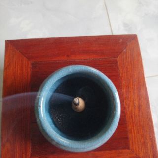 Lư xông trầm bằng sứ