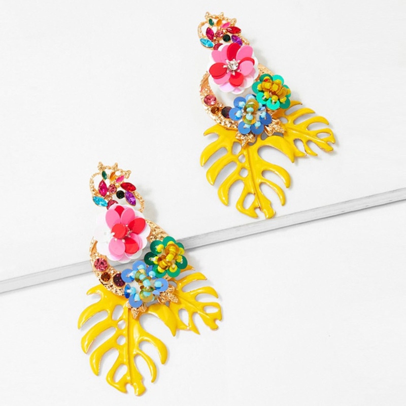 1 Đôi Bông Tai Hình Hoa Đính Kim Sa Thời Trang