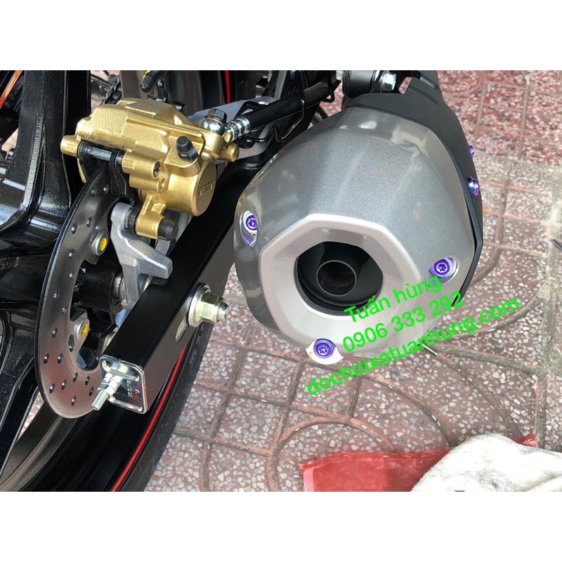 Ốc titan g5  gắn ốp pô Exciter155/ex155 - ốc titan gắn đuôi pô ex155 - đồ chơi xe Ex155