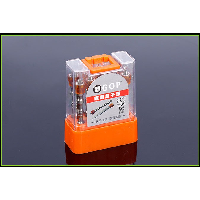 Hộp Mũi Vít 4 Cạnh Có Nam Châm Trợ Lực Dài 65mm VOTO