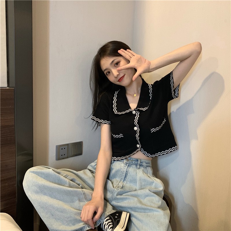 Áo Croptop Tay Ngắn, Có Viền, Áo Thun Cổ Sen Phong Cách Retro Hàn Quốc HH036 | BigBuy360 - bigbuy360.vn