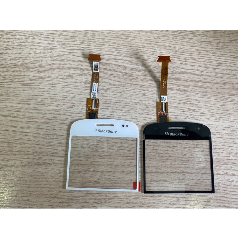 Kính Cảm Ứng Blackberry 9900 9930 Trắng/Đen