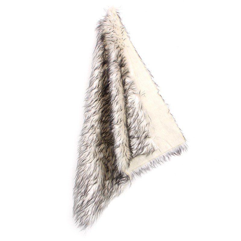 Chăn Lông Làm Nền Chụp Ảnh Cho Bé Sơ Sinh