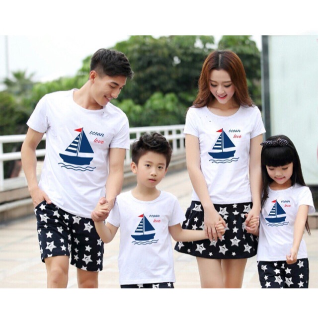 Com bo áo đồng phục