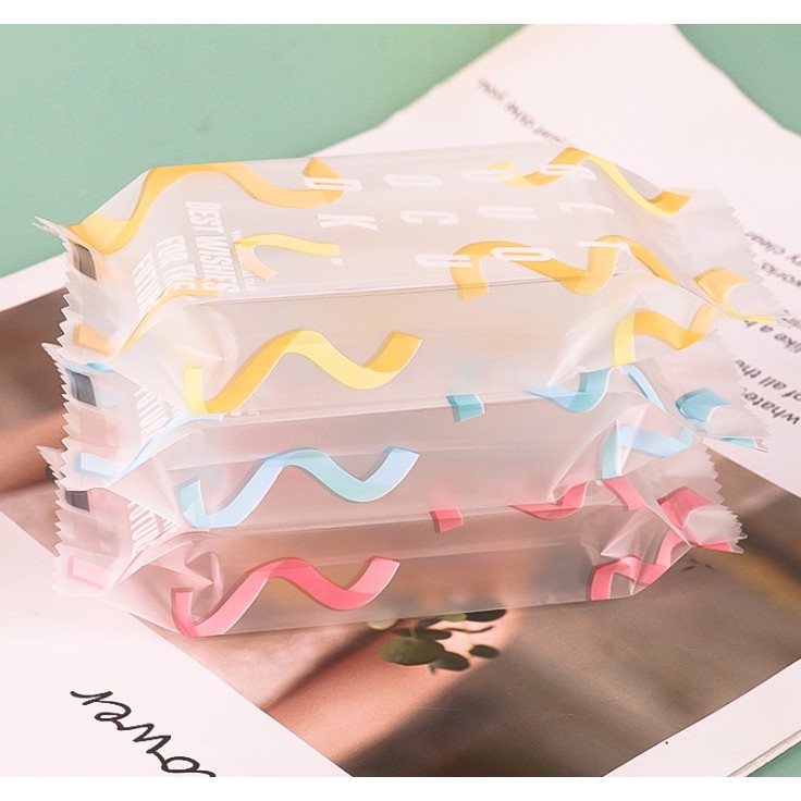 Túi Bánh Dứa 2021 (13.5cm, ngang 4.5cm, mở hông 2.5cm 100 cái)