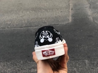 Giày Van Mickey