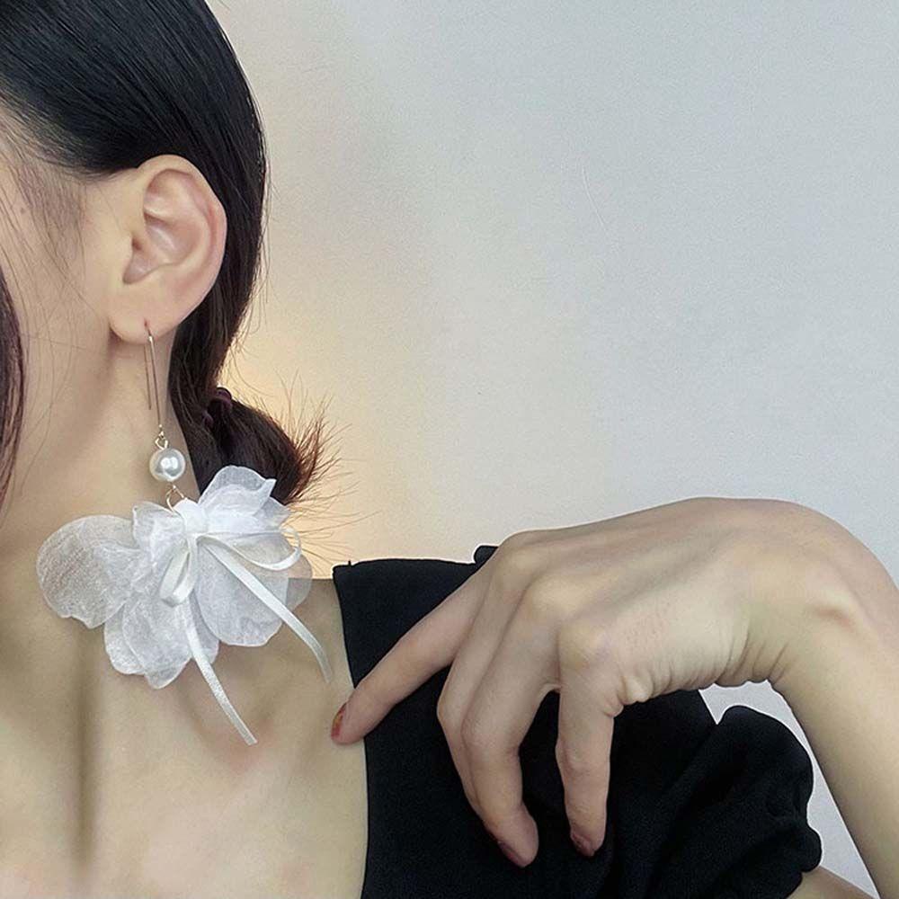 Bông Tai Dáng Dài Hình Bông Hoa Màu Trắng Phong Cách Retro Thời Trang Cho Nữ